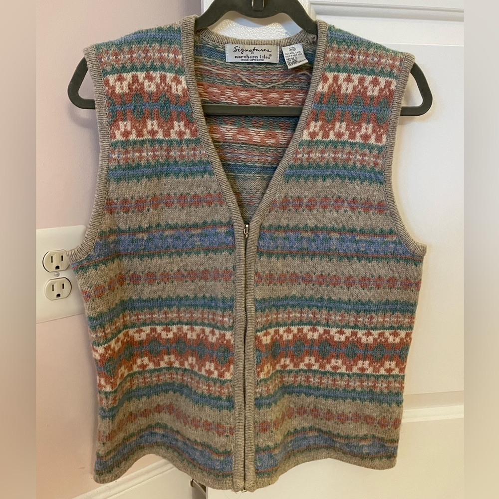 Vintage ✨ Northern Isles sweater vest